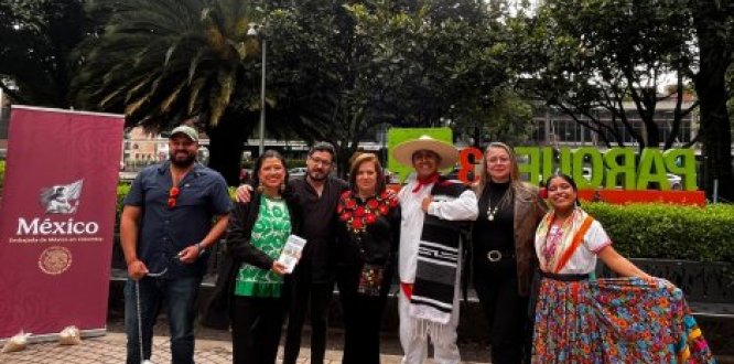 Foto de evento sobre el estado de Oaxaca en el parque de la 93