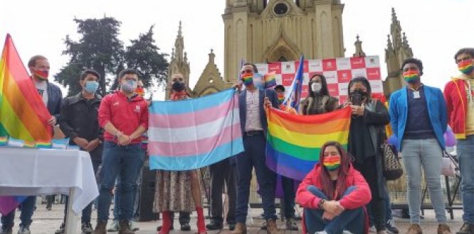 foto del evento Firmatón Por La No Violencia A Comunidades Lgbtiq+ En Chapinero
