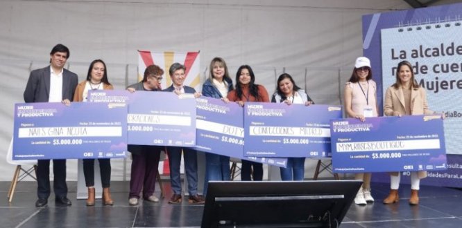 Distrito moviliza más de $29.000 millones para capitalizar emprendimientos liderados por mujeres Distrito moviliza más de $29.000 millones para capitalizar emprendimientos liderados por mujeres