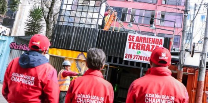 A través de medida correctiva impuesta por inspectora de Policía, ¡se recupera espacio público en el sector de Chapinero central! A través de medida correctiva impuesta por inspectora de Policía, ¡se recupera espacio público en el sector de Chapinero central!