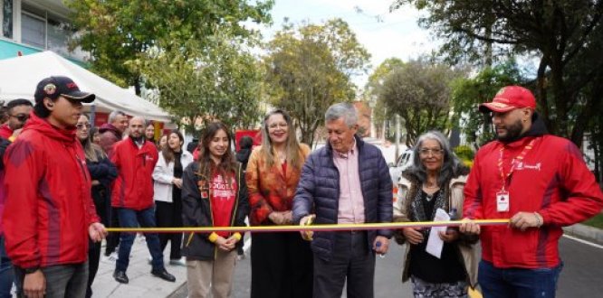 Foto de inauguración de obras