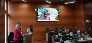 Foto de la alcaldesa Alexandra Mejía Guzmán en el Concejo de Bogotá